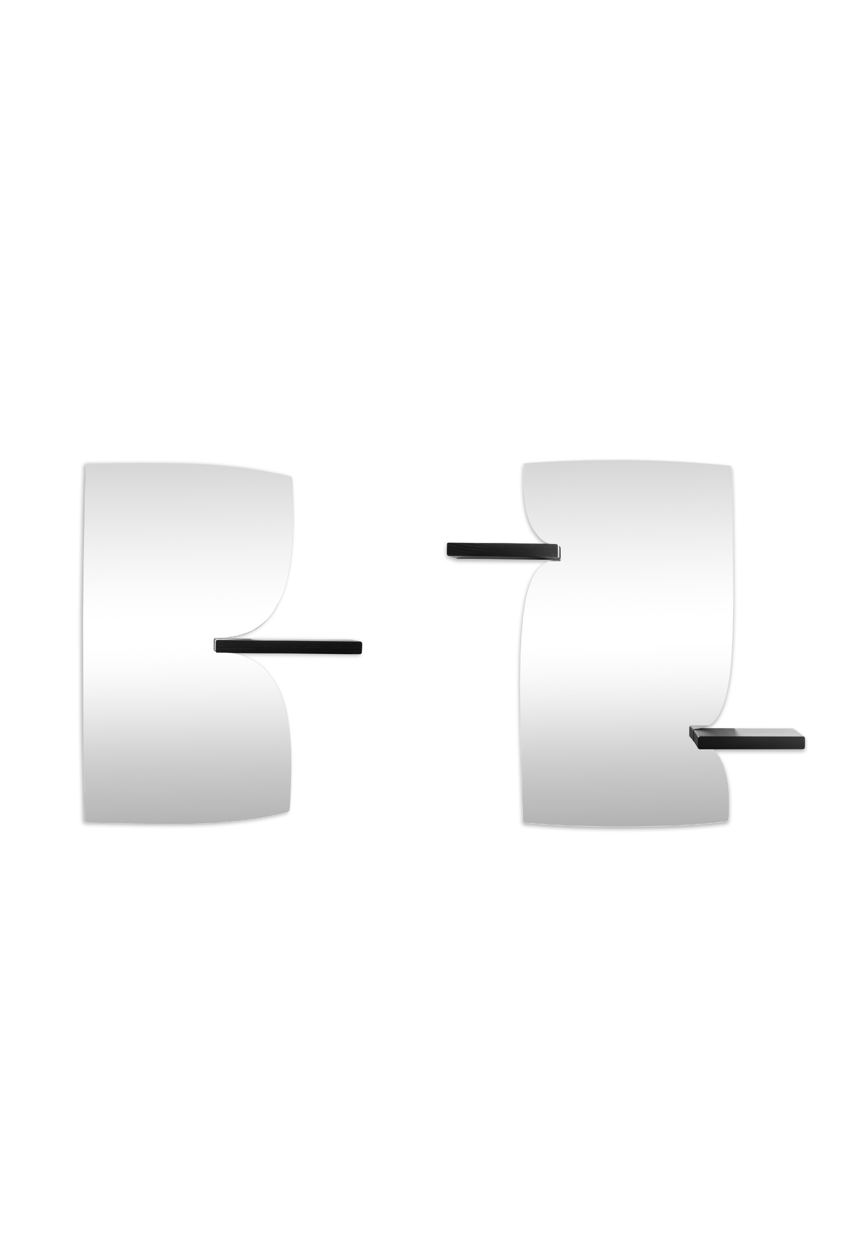 Magis'den Paul Cocksedge imzalı, sıvı formda bir yansıma.